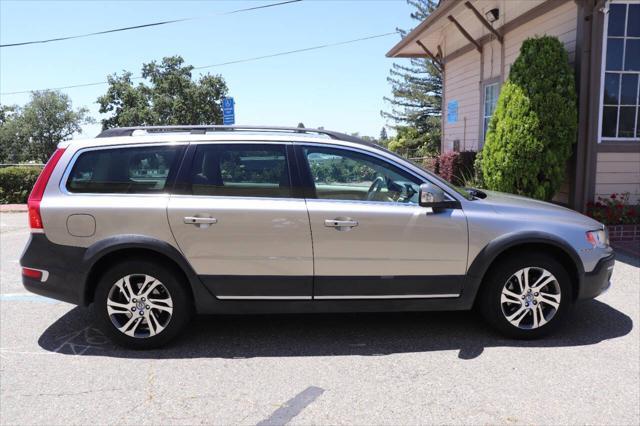 used 2015 Volvo XC70 car, priced at $14,895