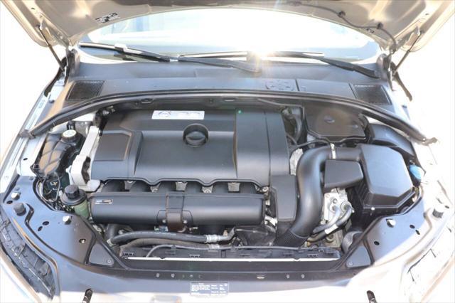used 2015 Volvo XC70 car, priced at $14,895