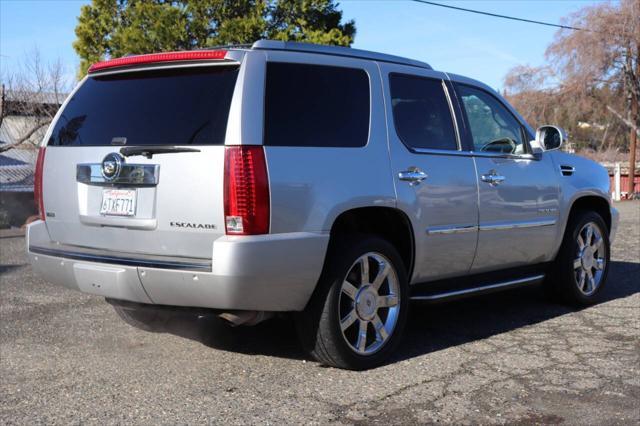 used 2012 Cadillac Escalade car, priced at $11,495