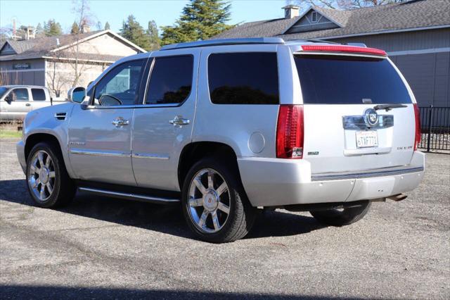 used 2012 Cadillac Escalade car, priced at $11,495