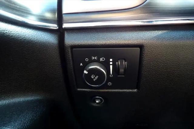used 2021 Jeep Grand Cherokee car, priced at $23,890