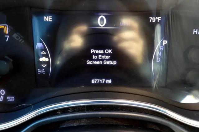 used 2021 Jeep Grand Cherokee car, priced at $23,890