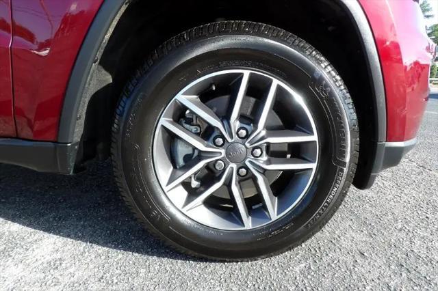 used 2021 Jeep Grand Cherokee car, priced at $23,890