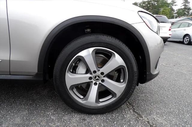 used 2019 Mercedes-Benz GLC 300 car, priced at $23,900