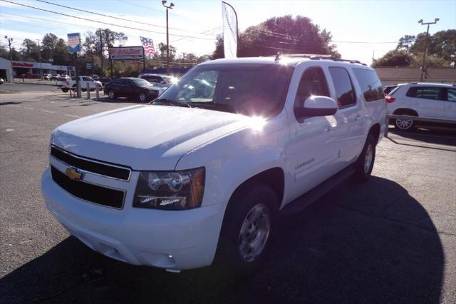 used 2013 Chevrolet Suburban car, priced at $14,990