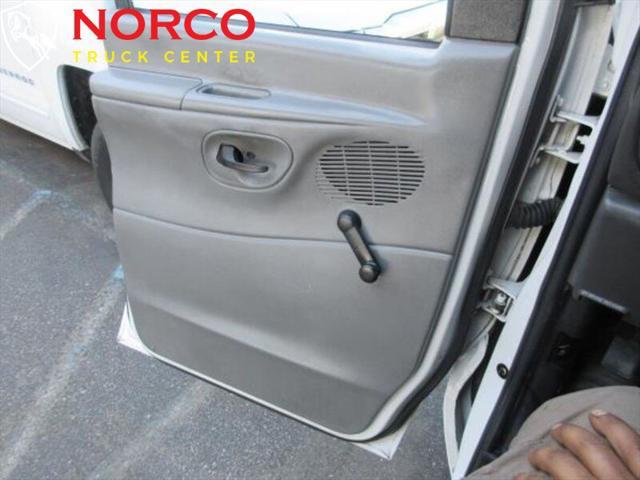 used 2006 Ford E150 car, priced at $12,995