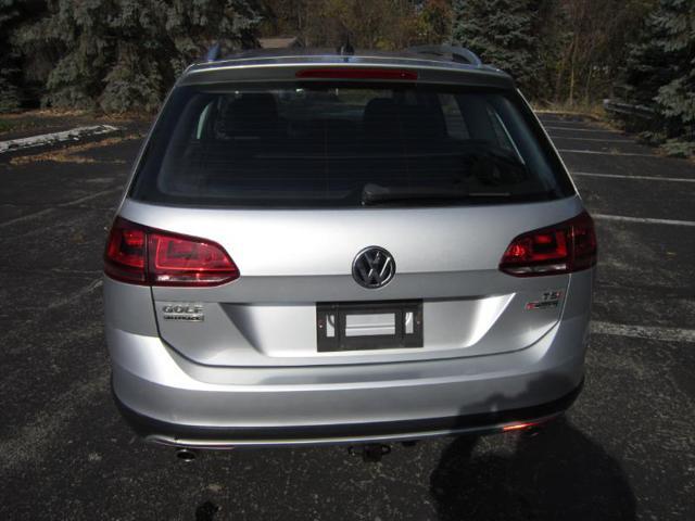 used 2017 Volkswagen Golf Alltrack car, priced at $18,988