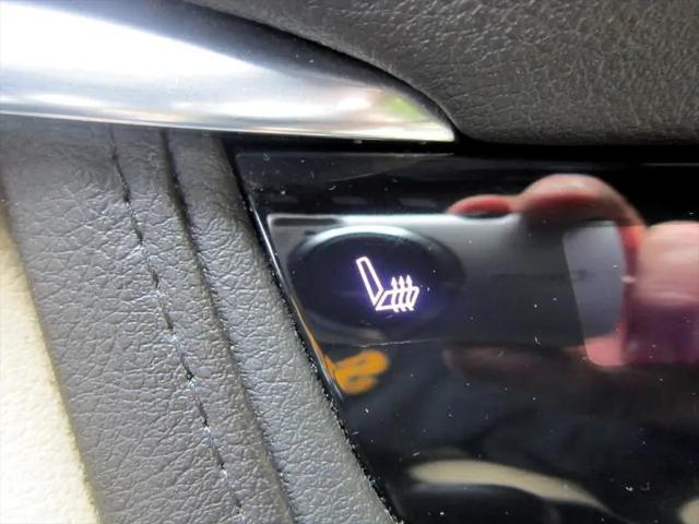used 2019 Cadillac XT5 car, priced at $21,988