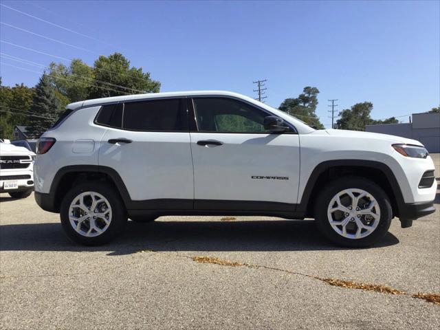 new 2024 Jeep Compass car, priced at $26,499