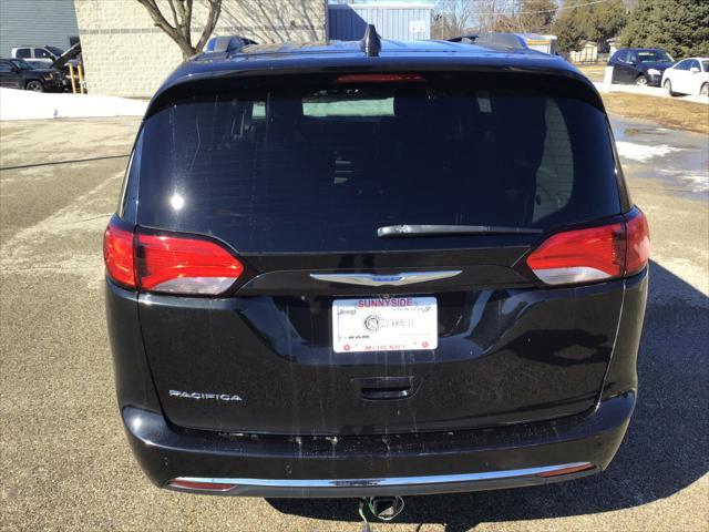 used 2018 Chrysler Pacifica car, priced at $10,582