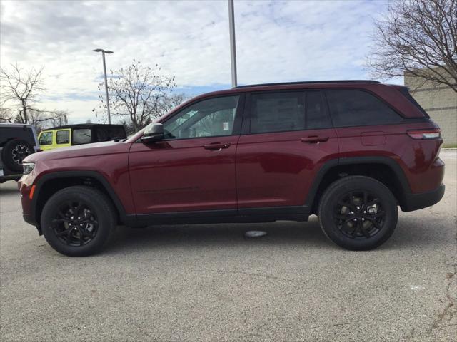 new 2025 Jeep Grand Cherokee car, priced at $45,050