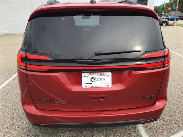 new 2024 Chrysler Pacifica car, priced at $56,369