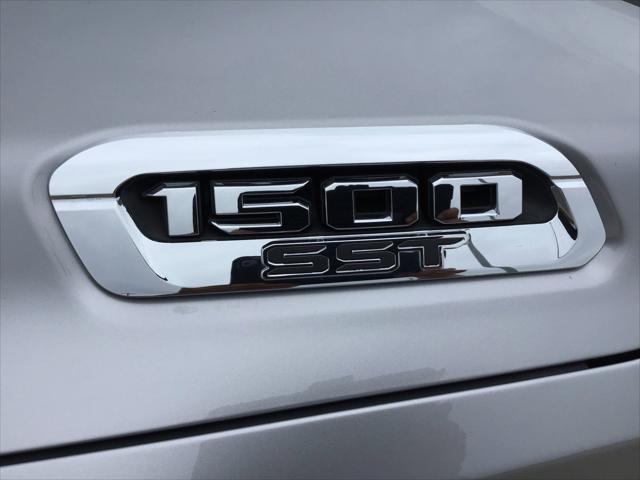 new 2025 Ram 1500 car, priced at $58,356