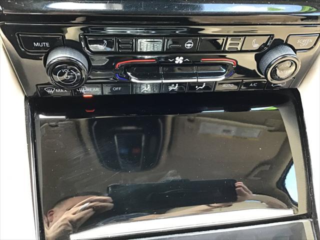 used 2021 Jeep Grand Cherokee L car, priced at $30,959