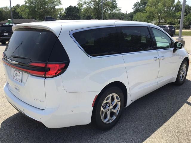 new 2024 Chrysler Pacifica car, priced at $49,408