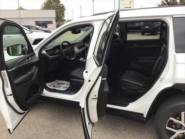 new 2024 Jeep Grand Cherokee L car, priced at $53,025