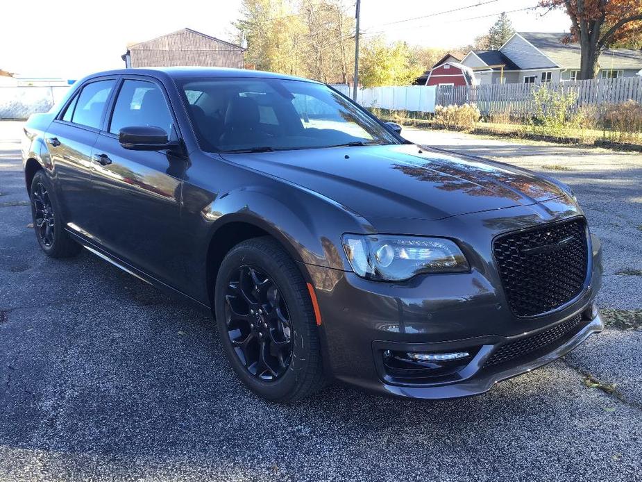 new 2023 Chrysler 300 car, priced at $46,450