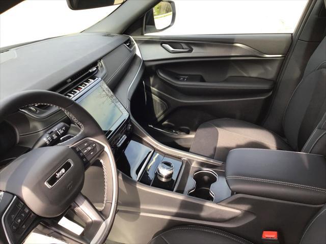 new 2025 Jeep Grand Cherokee L car, priced at $44,468