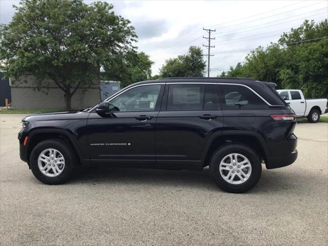 new 2024 Jeep Grand Cherokee car, priced at $42,962