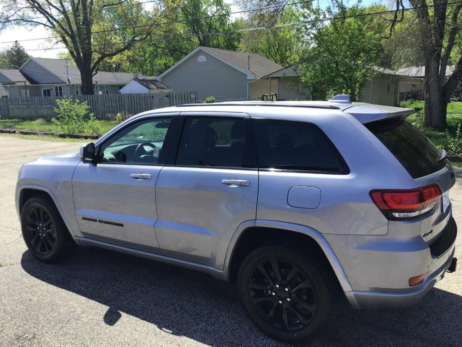 used 2021 Jeep Grand Cherokee car, priced at $27,798