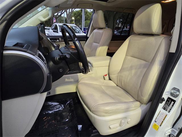 used 2022 Lexus GX 460 car, priced at $46,500