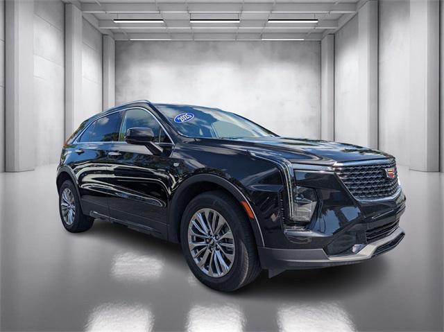 used 2025 Cadillac XT4 car, priced at $34,995