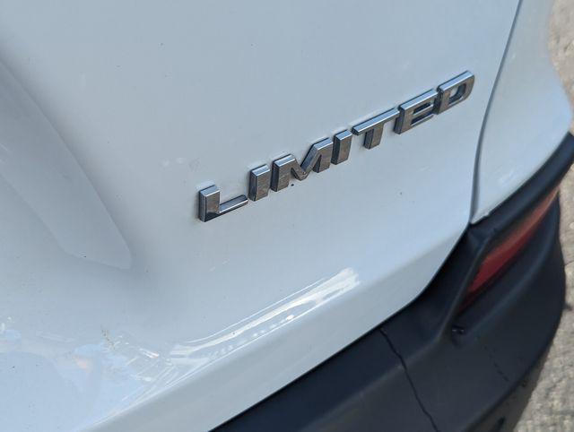 used 2020 Jeep Cherokee car, priced at $16,450