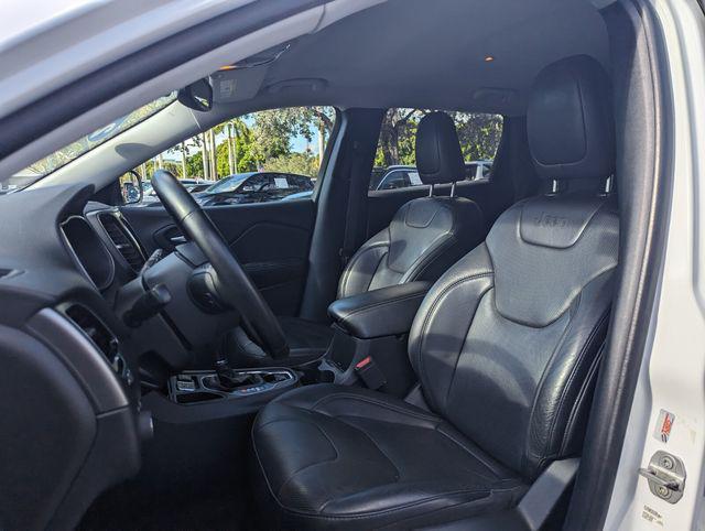 used 2020 Jeep Cherokee car, priced at $16,450