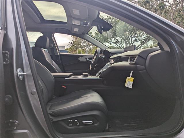 used 2025 Acura TLX car, priced at $39,690