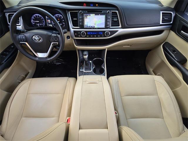 used 2018 Toyota Highlander car, priced at $23,500