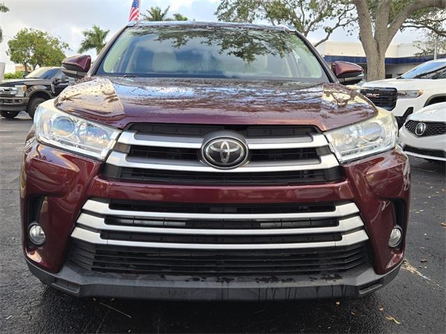 used 2018 Toyota Highlander car, priced at $23,500