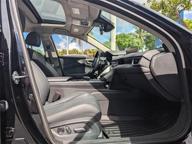 used 2025 Acura TLX car, priced at $38,900