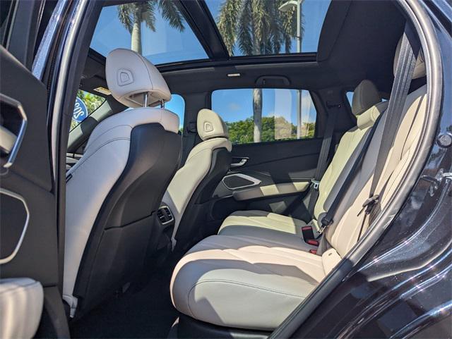 used 2025 Acura RDX car, priced at $42,300