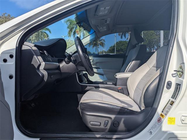 used 2017 Toyota Camry Hybrid car, priced at $15,800