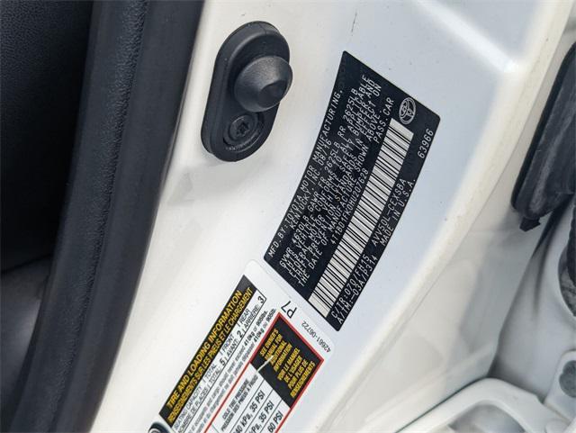 used 2017 Toyota Camry Hybrid car, priced at $15,800