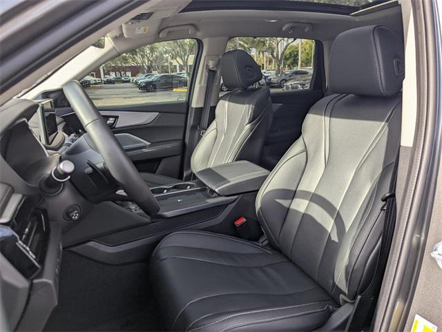 used 2025 Acura MDX car, priced at $47,900