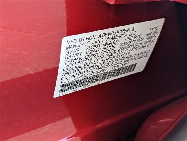 used 2023 Acura MDX car, priced at $33,300