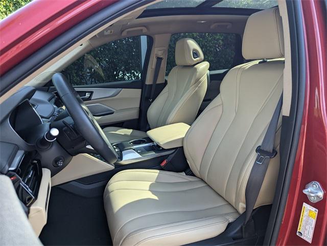 used 2023 Acura MDX car, priced at $33,300