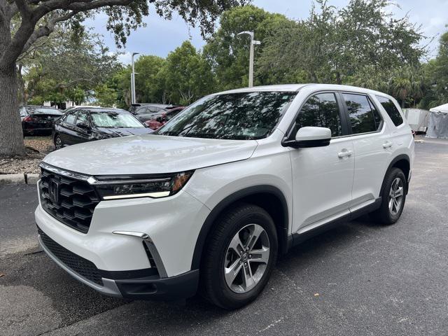 used 2024 Honda Pilot car, priced at $37,562