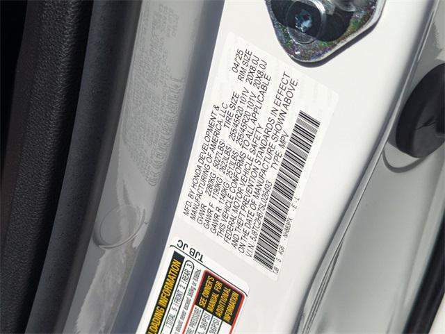 new 2025 Acura RDX car, priced at $50,900