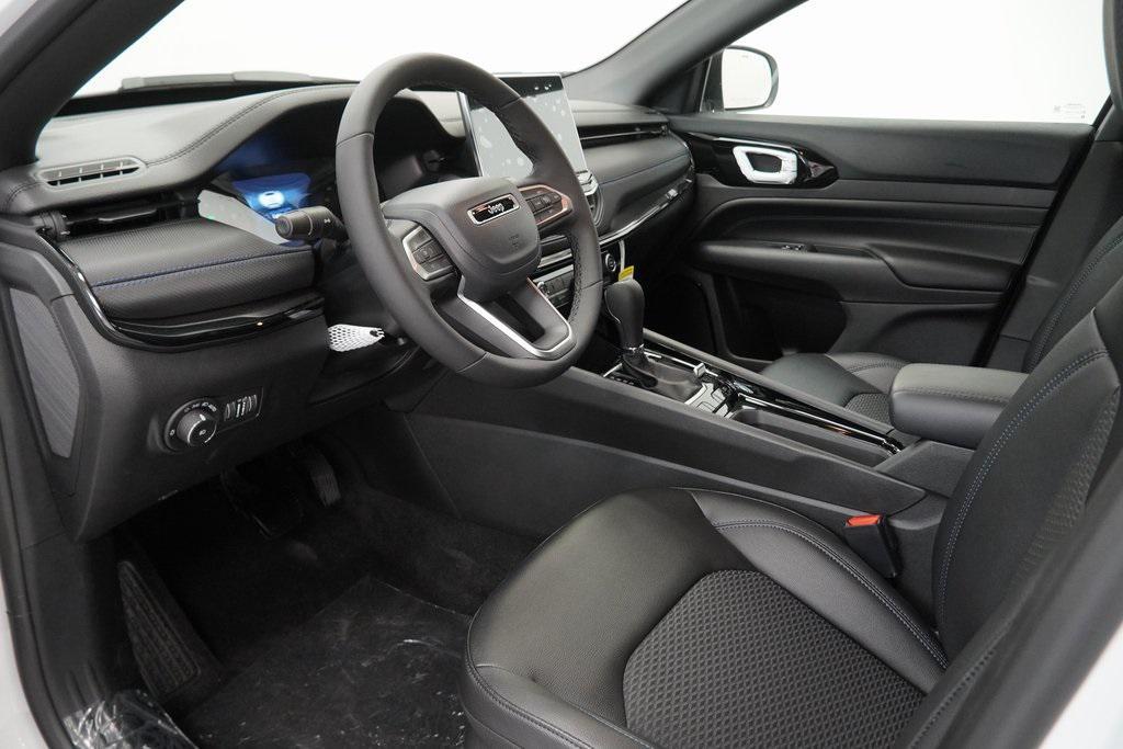 new 2026 Jeep Compass car, priced at $32,590