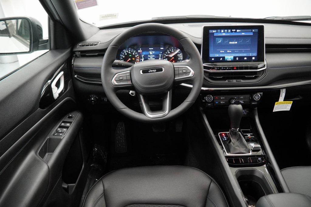 new 2026 Jeep Compass car, priced at $32,590