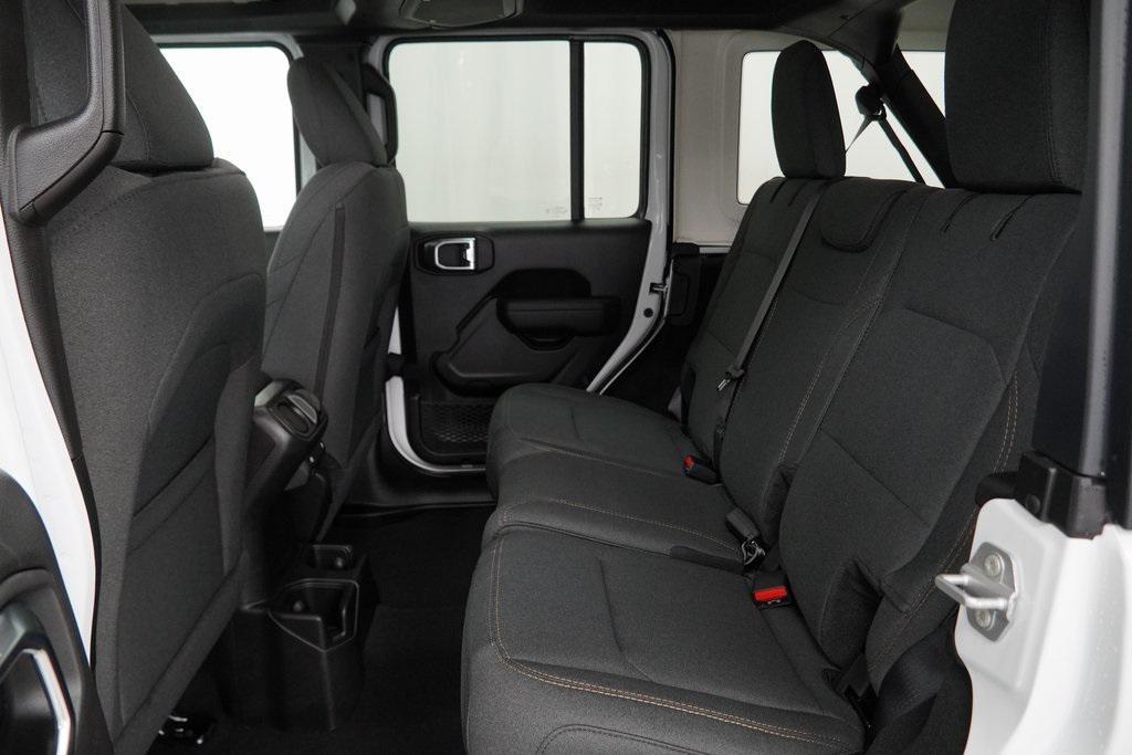 new 2026 Jeep Wrangler car, priced at $45,425