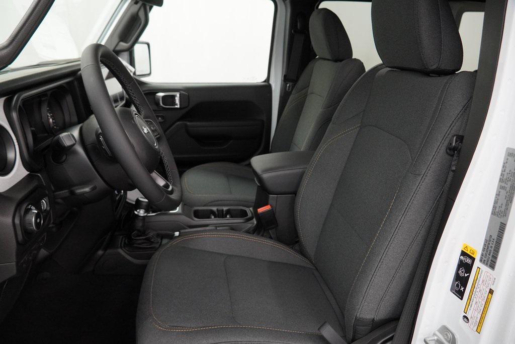 new 2026 Jeep Wrangler car, priced at $45,425
