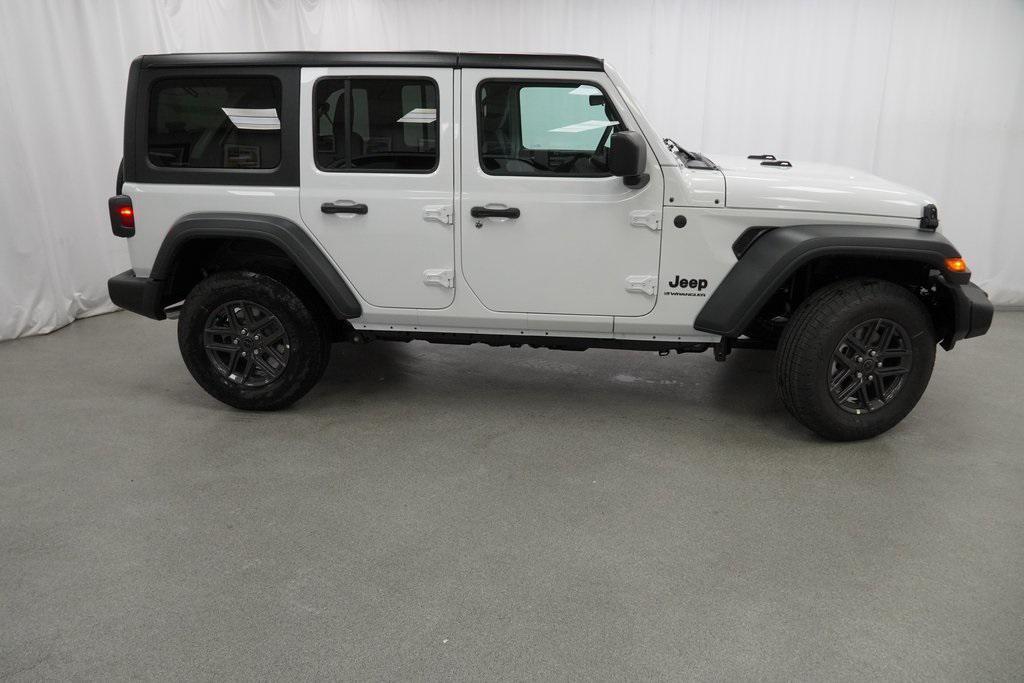 new 2026 Jeep Wrangler car, priced at $45,425