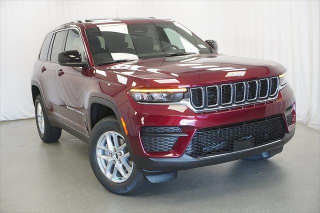 new 2025 Jeep Grand Cherokee car, priced at $34,875
