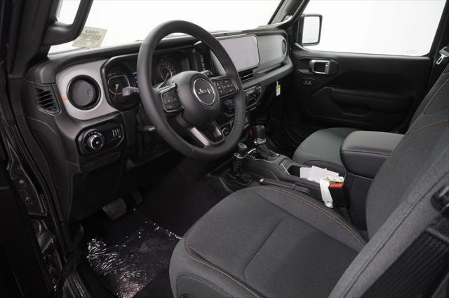 new 2025 Jeep Wrangler car, priced at $44,175
