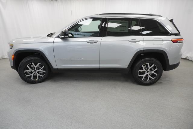 new 2025 Jeep Grand Cherokee car, priced at $42,755