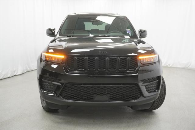new 2025 Jeep Grand Cherokee car, priced at $39,730
