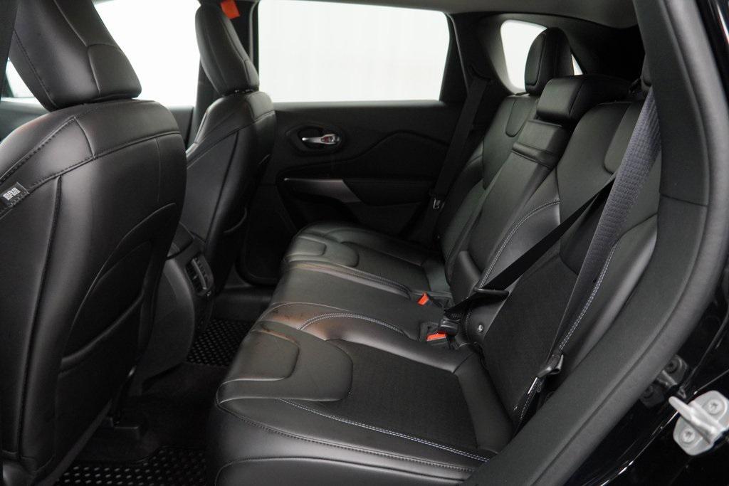 used 2019 Jeep Cherokee car, priced at $19,994